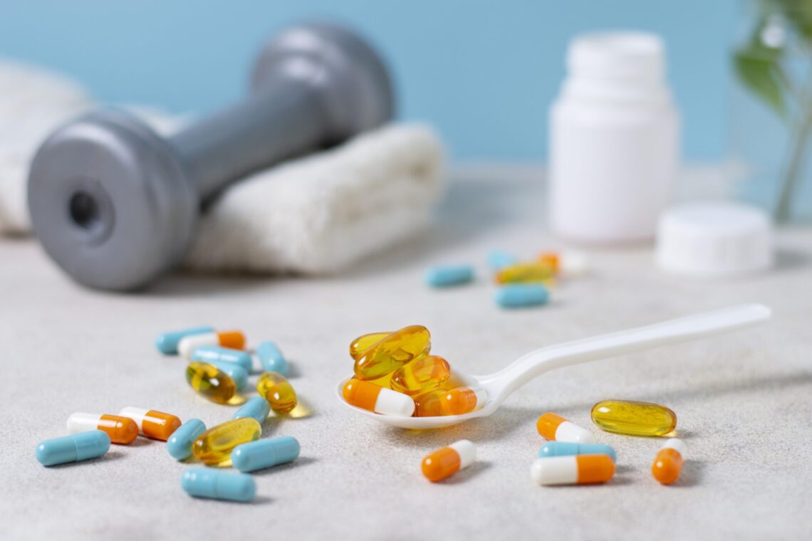 benefits and risks of dietary supplements - healthwealthwatch